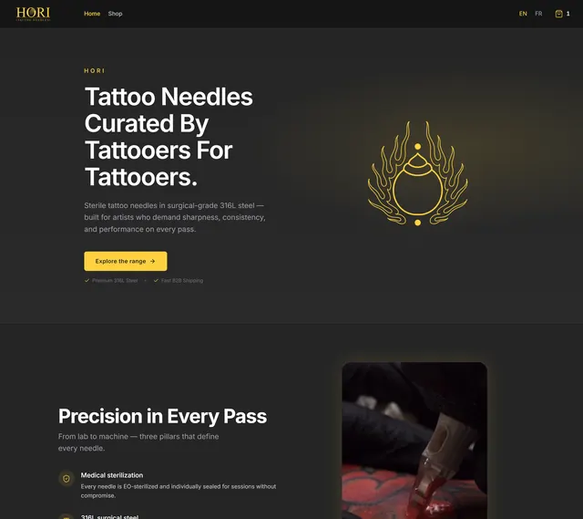 Page d’accueil de la boutique Hori Tattoo Needles, sur fond sombre avec accents dorés.